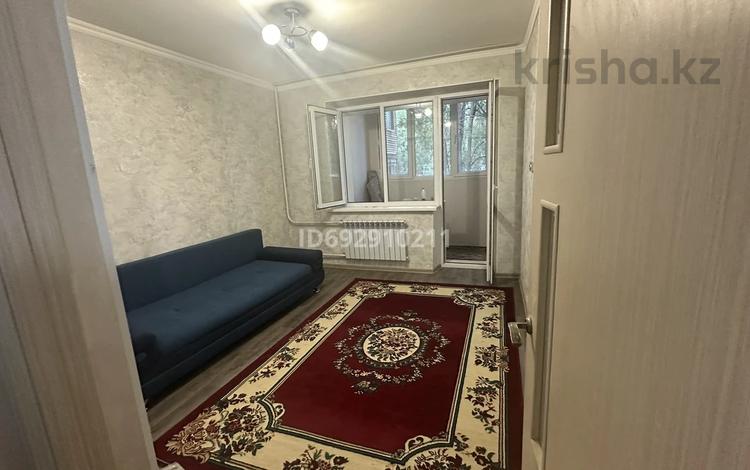 1-бөлмелі пәтер, 40 м², 2/12 қабат ай сайын, мкр Аксай-1А 7, бағасы: 200 000 〒 в Алматы, Ауэзовский р-н — фото 2