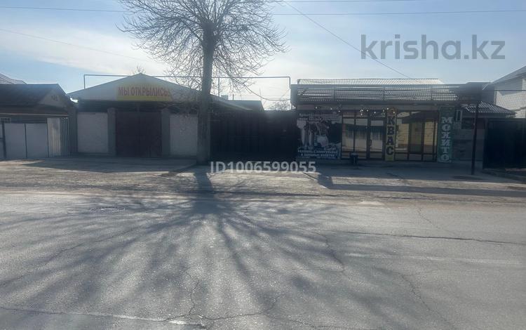 Отдельный дом · 2 комнаты · 70 м² · 6.3 сот., Айтиева 126 за 40 млн 〒 в Таразе — фото 2