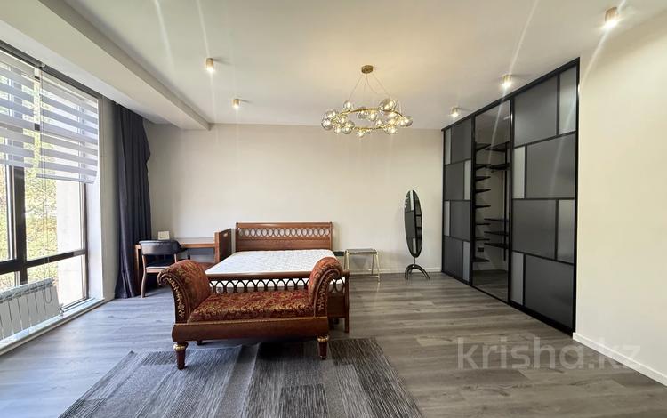 6-комнатная квартира · 450 м², мкр Ерменсай, Жаксылык Ушкемпиров 34 за 2 млн ₸ в Алматы, Бостандыкский р-н — фото 6