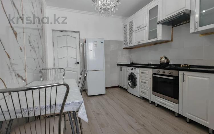 1-комнатная квартира · 40.4 м² · 10/11 этаж, мкр. Алтын орда, улица Ораза Татеулы за 17 млн ₸ в Актобе — фото 9