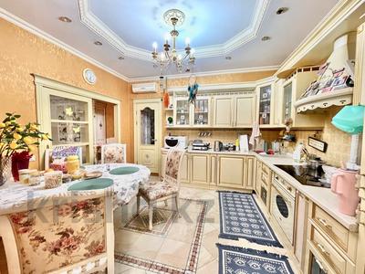 5-комнатная квартира · 347.1 м² · 9/10 этаж, Сатпаева за 450 млн 〒 в Алматы, Бостандыкский р-н