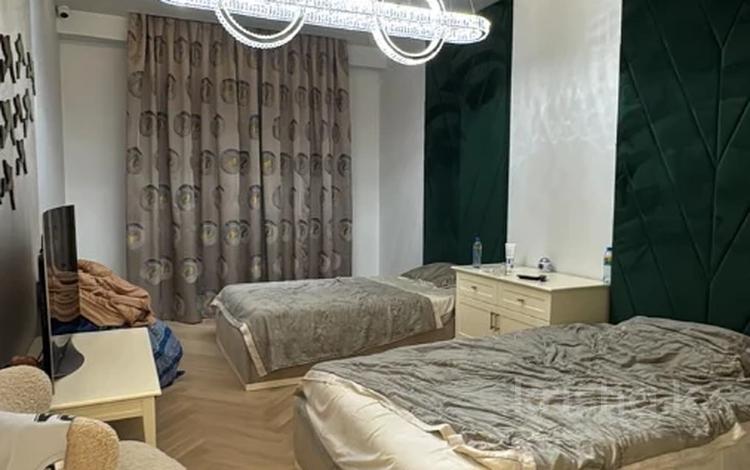 5-комнатная квартира · 300 м² · 1/7 этаж, Митина — ПРОСПЕКТ ДОСТЫК за 460 млн ₸ в Алматы, Медеуский р-н — фото 2