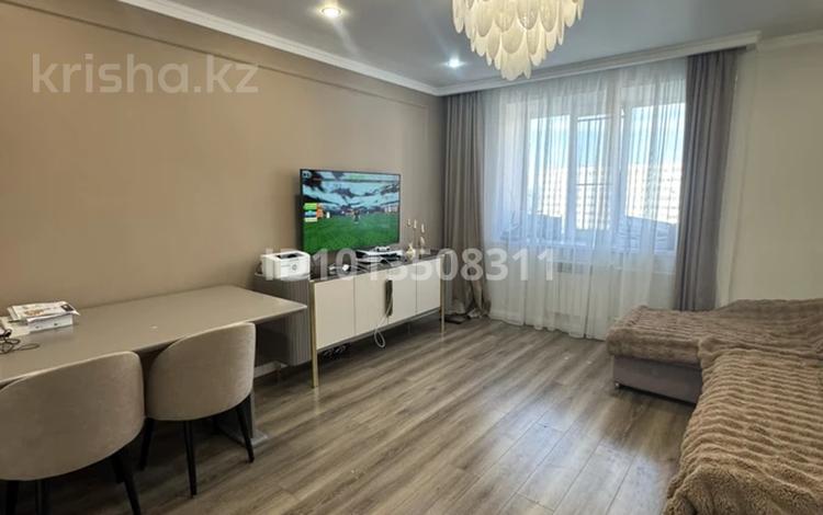3-бөлмелі пәтер · 82.9 м² · 6/9 қабат, проспект Абылайхана 1/3, бағасы: 49 млн ₸ в Кокшетау — фото 2