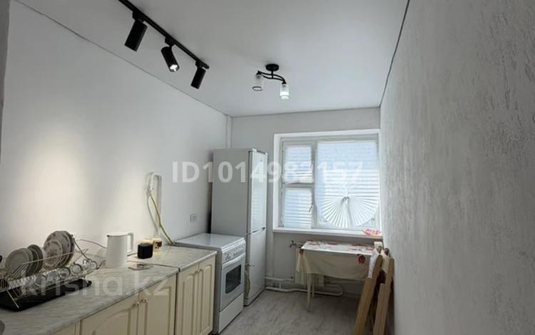 1-комнатная квартира · 38 м² · 10/10 этаж, 4-й мкр 7 за 150 000 ₸ в Актау — фото 2