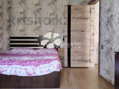 2-бөлмелі пәтер · 45 м² · 2/9 қабат, Каржаубайулы 259 — Общество слепых, бағасы: 22 млн ₸ в Семее
