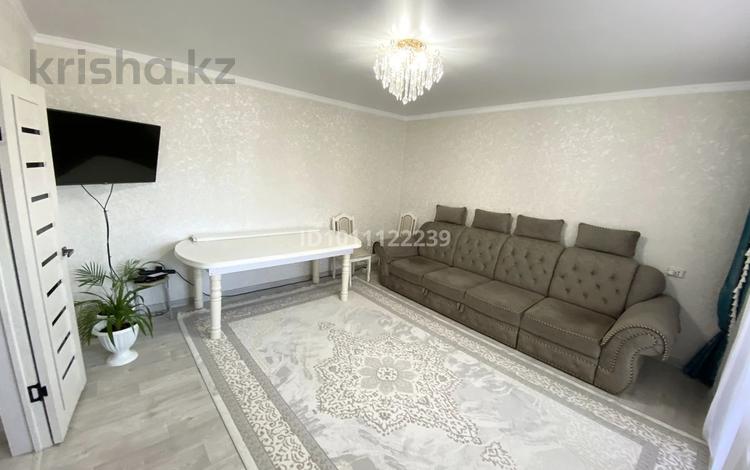 3-комнатная квартира · 68 м² · 8/10 этаж, мкр Юго-Восток, 28й микрорайон 11/2 — Сатыбалдина 11/2 за 30 млн ₸ в Караганде, Казыбек би р-н — фото 2
