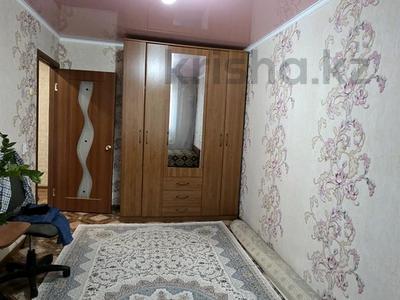 3-комнатная квартира · 60.7 м² · 4/5 этаж, мкр Омега, верхняя 36/1 за ~ 18.5 млн 〒 в Уральске