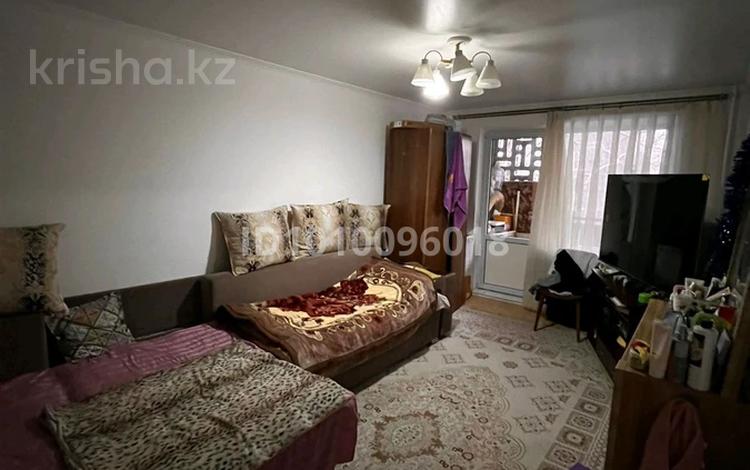 4-бөлмелі пәтер · 75 м² · 2/4 қабат, мкр №8 41а — Абая Матезелки, бағасы: 45 млн ₸ в Алматы, Ауэзовский р-н — фото 2