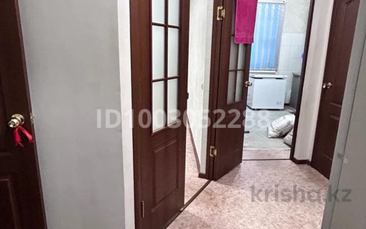 1-бөлмелі пәтер · 43 м² · 1/9 қабат, Нур Актобе 11, бағасы: 13 млн ₸ — фото 2