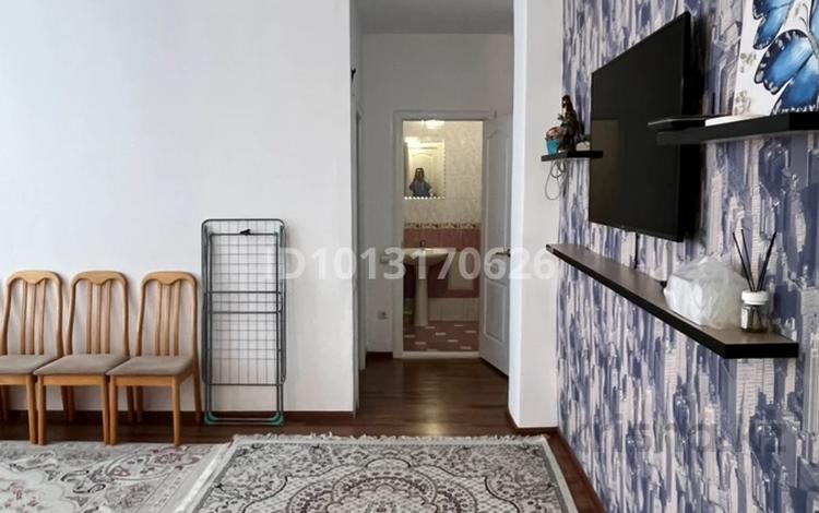 2-комнатная квартира · 58 м² · 3/5 этаж, мкр Нурсая 28 за 160 000 ₸ в Атырау — фото 2