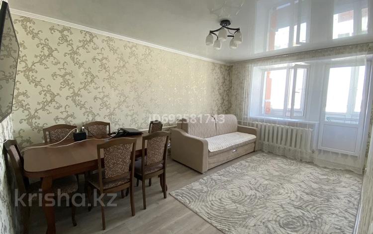 3-комнатная квартира, 61 м², 3/3 этаж, Абая 101/1 — Астана су арнасы, магазин 12 месяцев за 22.5 млн 〒 — фото 2