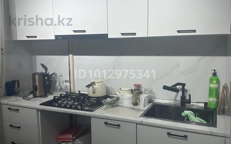 1-бөлмелі пәтер · 32 м² · 2/5 қабат, Старый город, Айтеке би, бағасы: 9.5 млн ₸ в Актобе — фото 2