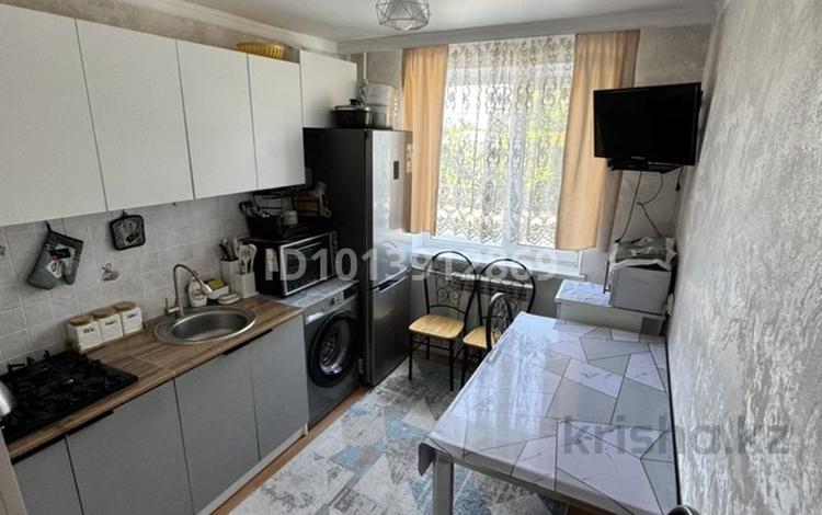 3-комнатная квартира · 61.8 м² · 2/5 этаж, проспект Абая 5 а 50 — Фурманова кольцо за 23 млн ₸ в Таразе — фото 2