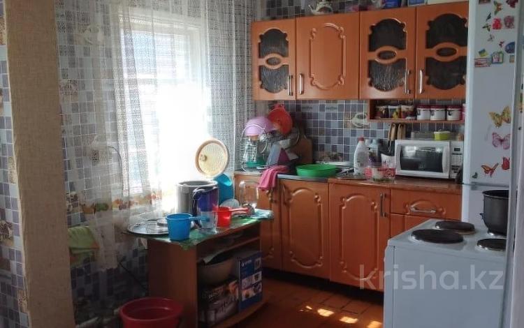 Жеке үй · 3 бөлме · 42 м² · 6 сот., Брусиловского 73, бағасы: 9.5 млн ₸ в Усть-Каменогорске — фото 2