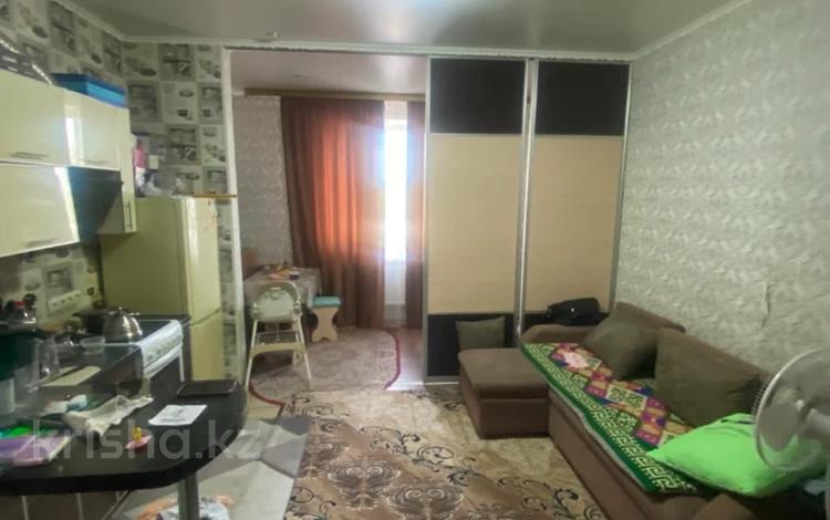 1-комнатная квартира · 30.1 м² · 3/9 этаж, Камзина 41/1 за 17.5 млн ₸ в Павлодаре — фото 13