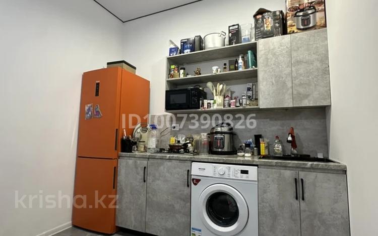1-комнатная квартира · 38 м², Саурык батыр — На повороте фитнес центра Шымыр за 120 000 ₸ в Байсерке — фото 11