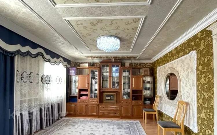 Отдельный дом · 5 комнат · 137 м² · 10 сот., Кенесары хан — Пос. Караоткель за 45 млн 〒 — фото 2