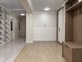 3-бөлмелі пәтер · 80.8 м² · 9/10 қабат, Мамыр-3 ш/а. 17/1, бағасы: 400 000 ₸ в Алматы, Ауэзовский р-н — фото 2