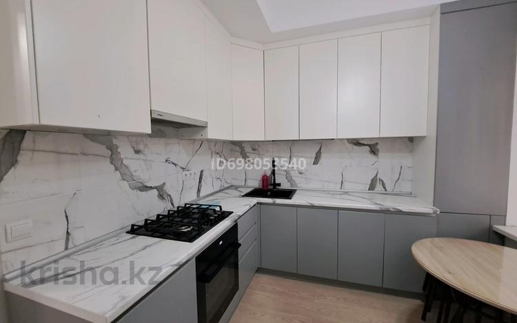 3-бөлмелі пәтер · 56 м² · 1/2 қабат, Туркестан, бағасы: 300 000 ₸ в  — фото 2