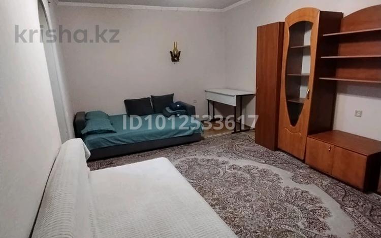 1-комнатная квартира · 36 м² · 4/4 этаж, Ауэзова 175Б за 13 000 ₸ в Алматы, Бостандыкский р-н — фото 2