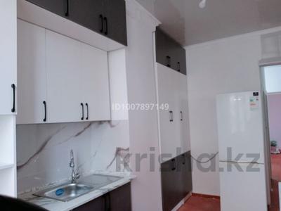 3-комнатная квартира · 100 м² · 2 этаж, Сырғақ батыр 318 за 110 000 〒 в Туркестане