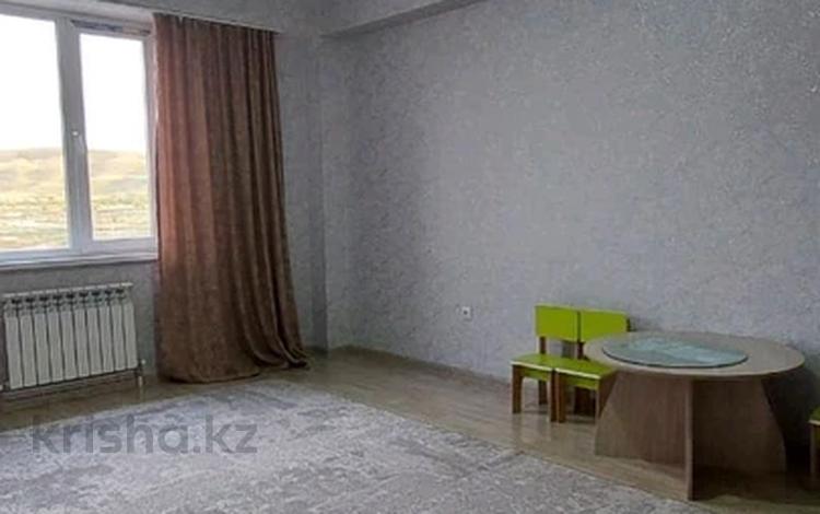 3-комнатная квартира · 90 м² · 5/9 этаж, Есенберлина 68 за 41 млн 〒 в Усть-Каменогорске — фото 2