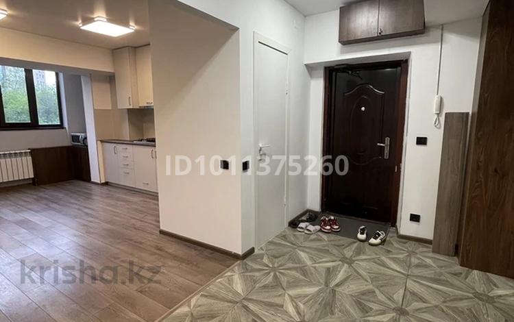3-бөлмелі пәтер · 74.1 м² · 3/9 қабат, Кунаева 49/68, бағасы: 59.9 млн ₸ в Алматы, Медеуский р-н — фото 23