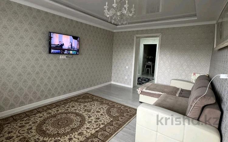 3-комнатная квартира, 62 м², 3/5 этаж, Кошкарбаева 113 за 17.5 млн 〒 в Кокшетау — фото 2