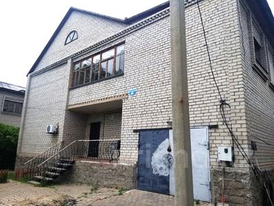 Отдельный дом · 7 комнат · 421.7 м² · 10.75 сот., мкр Кунгей , Батыра Баяна за 100 млн 〒 в Караганде, Казыбек би р-н