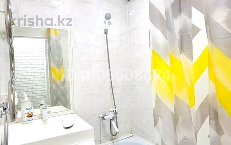 2-комнатная квартира · 47.5 м² · 1/5 этаж, Есенберлина — Шестой микрорайон за 180 000 ₸ в Жезказгане — фото 2