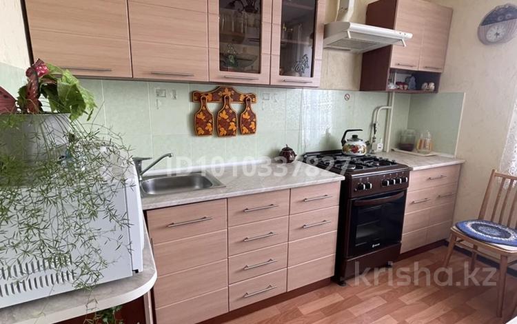 2-комнатная квартира · 52 м² · 4/9 этаж, 6 мкр. 35 за ~ 14 млн ₸ в Лисаковске — фото 2