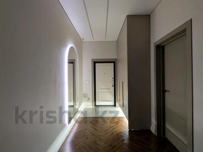 2-бөлмелі пәтер · 80.3 м² · 8/9 қабат, Алии Молдагуловой, бағасы: 41 млн ₸ в Уральске