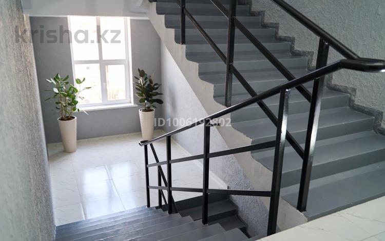 2-бөлмелі пәтер · 73 м² · 1/3 қабат, А.Карева 81 — Курмангазы, бағасы: 550 000 ₸ в Уральске — фото 2