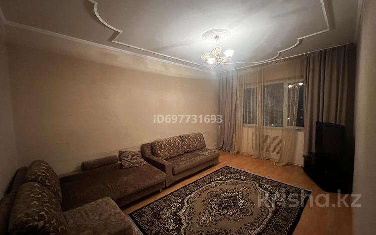 2-бөлмелі пәтер, 55 м², 6/9 қабат тәулік бойы, Карасай Батыр 209 — Улица Гагарина, бағасы: 15 000 〒 в Алматы, Алмалинский р-н — фото 2