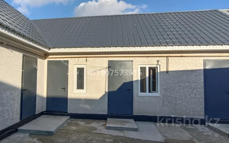 1 комната · 16 м² · 1/1 этаж, Актюбинская за 65 000 ₸ в Уральске — фото 15