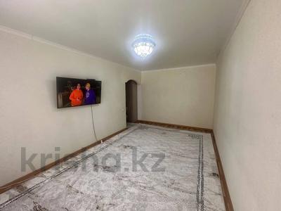 2-комнатная квартира · 45 м² · 1/5 этаж, мкр Аксай-2 за 29.5 млн ₸ в Алматы, Ауэзовский р-н