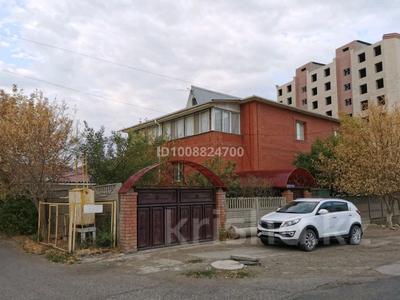 Отдельный дом · 8 комнат · 450 м², Жарбосынова 108/1 — Комплекс Infinity за 800 000 〒 в Атырау