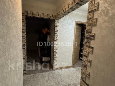 3-бөлмелі пәтер · 62 м² · 1/5 қабат, мкр Орбита-3 7 — Торайгырова, бағасы: 48 млн ₸ в Алматы, Бостандыкский р-н