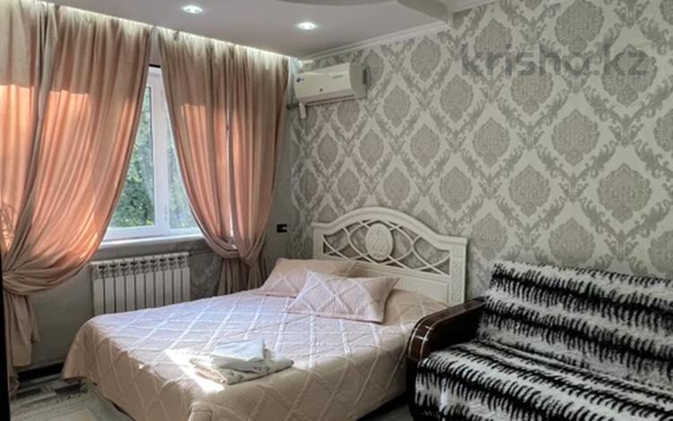 1-комнатная квартира · 55 м² · 3/4 этаж, Момышулы 8а за 2 000 ₸ в Шымкенте, Абайский р-н — фото 2
