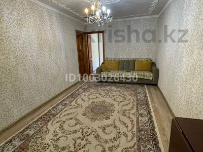 3-комнатная квартира · 68 м² · 3/5 этаж, 17-й микрорайон, 17-шағынаудан за 24 млн 〒 в Шымкенте, Аль-Фарабийский р-н