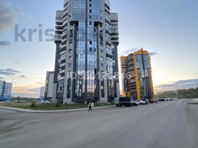 Продажа квартир в Восточно-Казахстанской обл.: 2-комнатная квартира · 72 м² · 11/17 этаж, Каныша Сатпаева 55/11 — За ДРАММ Театром за 35 млн 〒 2-комнатная квартира · 72 м² · 11/17 этаж, Каныша Сатпаева 55/11 — За ДРАММ Театром за 35 млн 〒 в Усть-Каменогорске, Ульбинский
