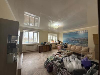 Продажа квартир в Актюбинской обл.: 2-комнатная квартира · 80 м² · 2/10 этаж, 11мкр за 27.5 млн 〒 2-комнатная квартира · 80 м² · 2/10 этаж, 11мкр за 27.5 млн 〒 в Актобе