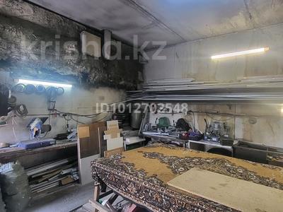 Гараж · 40 м² · Пушкина 18 — 1 парк автобусный за 8 млн ₸ в Астане, Алматы р-н