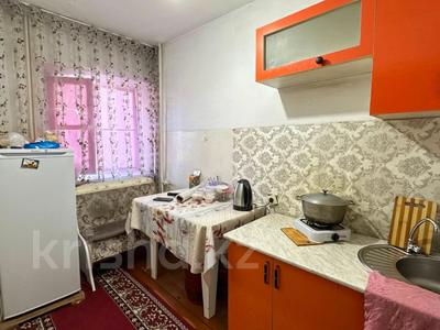 1-комнатная квартира · 30 м² · 3/5 этаж, 9-й микрорайон, Каратал за 5.5 млн 〒 в Талдыкоргане