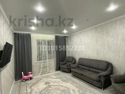 4-комнатная квартира · 94 м² · 2/5 этаж, 22-й мкр 15 за 200 000 ₸ в Актау