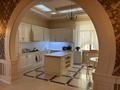Жеке үй · 7 бөлме · 500 м² · 13 жүзд., Көктөбе ш/а., бағасы: 410 млн ₸ в Алматы, Медеуский р-н