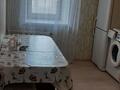3-комнатная квартира, 60 м², 5/5 этаж посуточно, Ауэзова за 15 000 〒 в Щучинске — фото 6