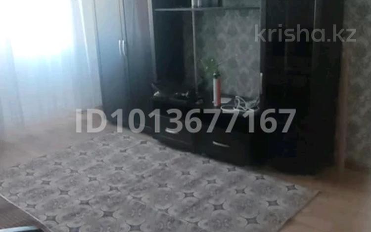 3-комнатная квартира · 60 м² · 2/2 этаж, старая нефтебаза 11 — абылай хана и Сулейменова за 10 млн ₸ в Кокшетау — фото 2