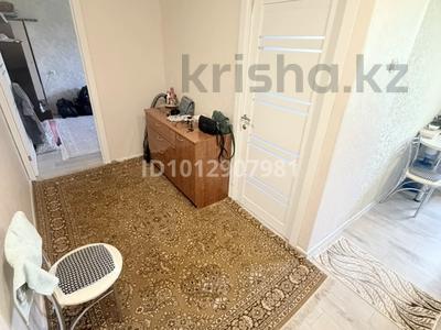 2-бөлмелі пәтер · 43.3 м² · 4/5 қабат, мкр Юго-Восток, проспект Республики 30, бағасы: 20 млн ₸ в Караганде, Казыбек би р-н
