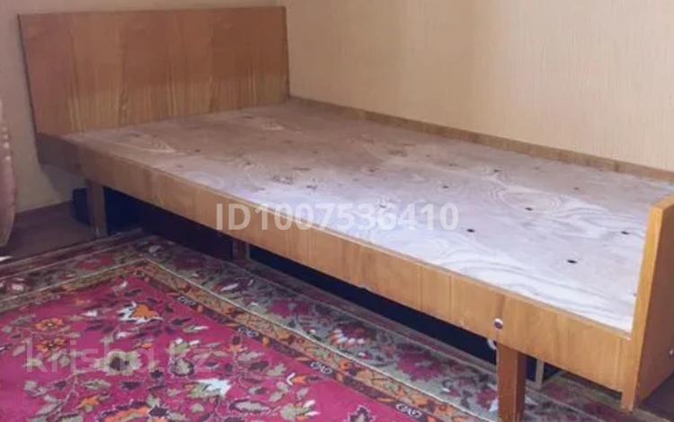 1 бөлме · 16 м², Серикбаева 1/2, бағасы: 135 000 ₸ в Усть-Каменогорске — фото 2